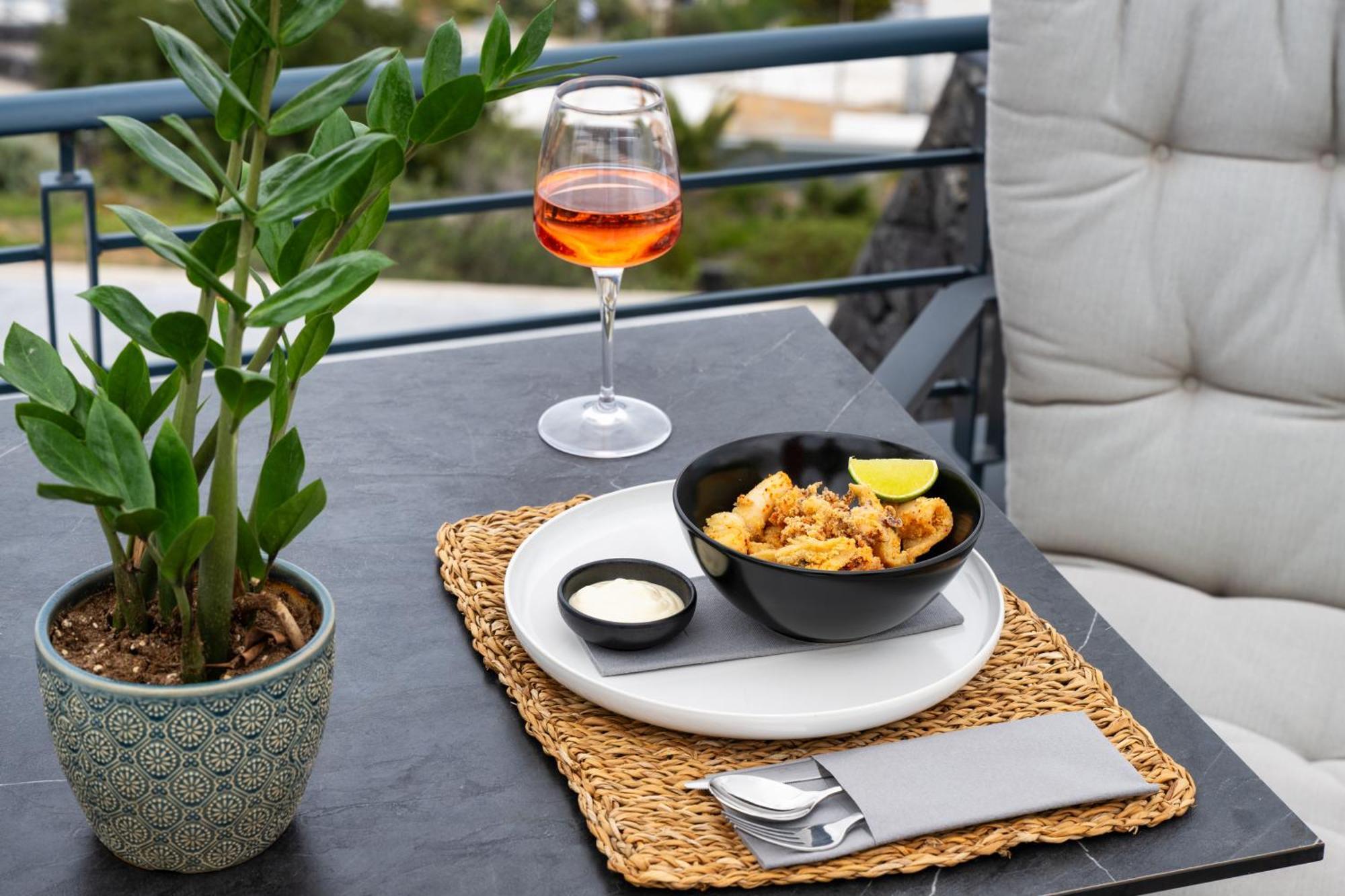 Venus Sunrise Suites & Villas Vourvoúlos Zewnętrze zdjęcie